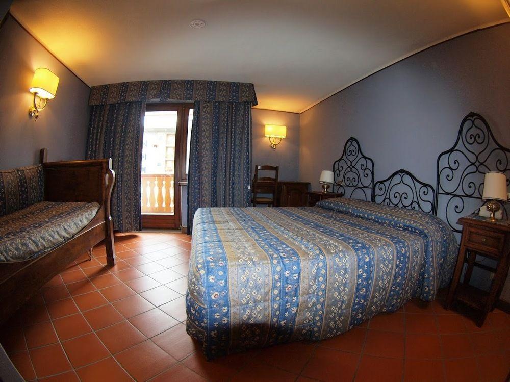 Hotel Jumeaux Breuil-Cervinia Exterior photo